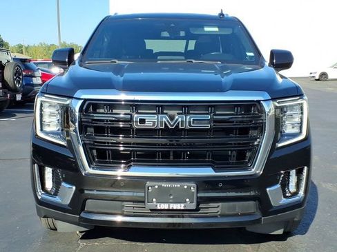 Used 2022 GMC Yukon SLE w/ Gmc Pro Safety Plus Package AWD/4WD image 32