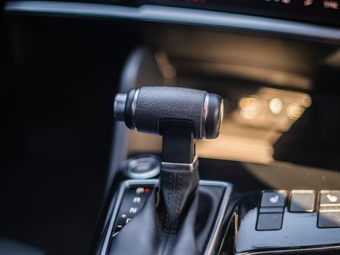 Used 2025 Kia Sportage X-Line image 30