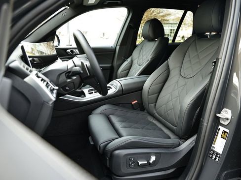 Certified 2026 BMW X5 xDrive40i AWD/4WD image 21