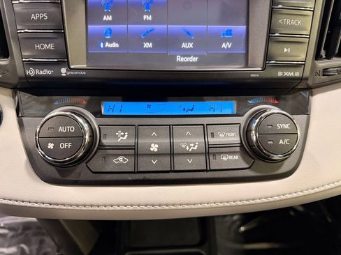 Used 2018 Toyota RAV4 XLE w/ Plus Extra Value Package image 18