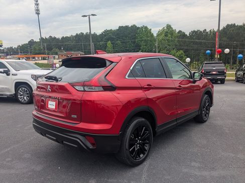 Used 2024 Mitsubishi Eclipse Cross LE AWD/4WD image 5