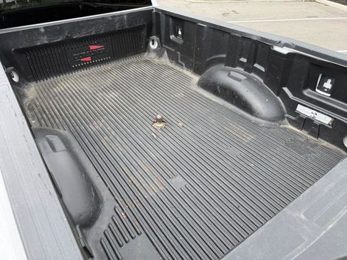 Used 2018 Ford F350 XLT image 40