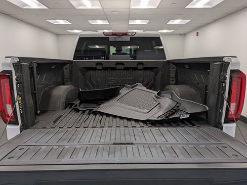 Used 2022 GMC Sierra 1500 Denali Ultimate image 24