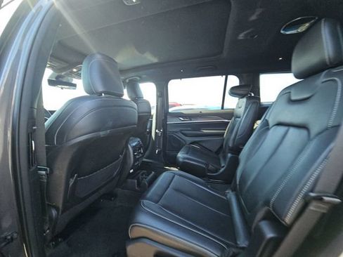 Used 2024 Jeep Grand Cherokee L Limited w/ Luxury Tech Group II AWD/4WD image 11
