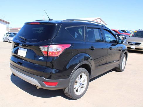 Used 2018 Ford Escape SE AWD/4WD image 8