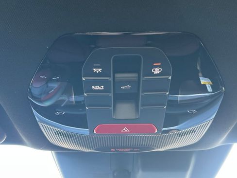 New 2025 Kia K4 GT-Line image 36