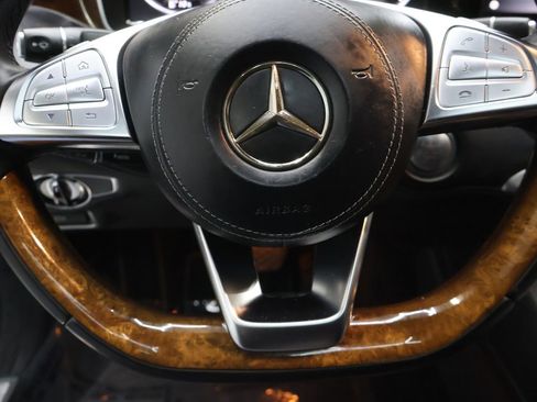 Used 2015 Mercedes-Benz S 550 4MATIC Coupe image 18