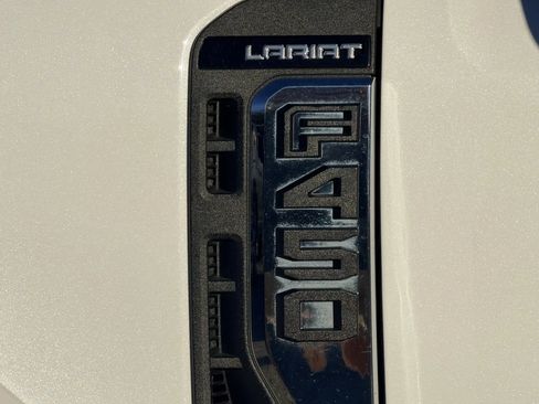 Used 2023 Ford F450 Lariat w/ Lariat Ultimate Package image 2
