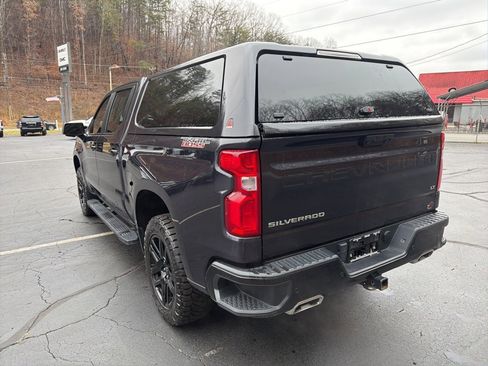 Used 2022 Chevrolet Silverado 1500 LT Trail Boss w/ LT Trail Boss Premium Package image 2