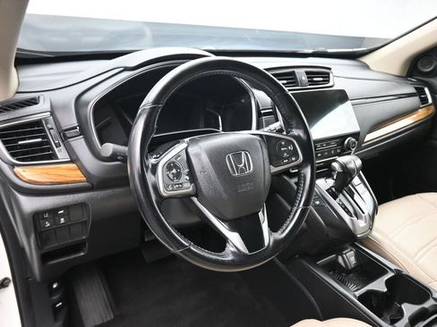 Used 2018 Honda CR-V Touring image 13