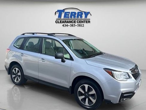 Used 2018 Subaru Forester 2.5i w/ Alloy Wheel Package image 2