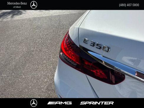 Used 2022 Mercedes-Benz E 350 Sedan image 5
