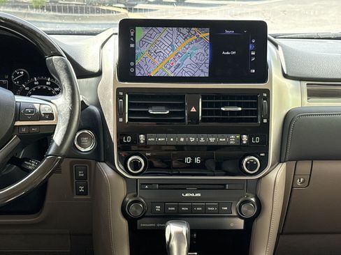 Used 2022 Lexus GX 460 Premium w/ Premium Package AWD/4WD image 33