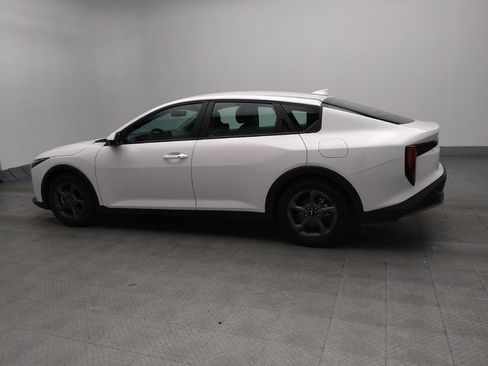 Used 2025 Kia K4 FWD image 3