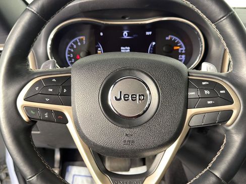 Used 2017 Jeep Grand Cherokee Limited AWD/4WD image 41