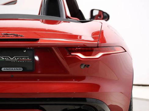 Used 2024 Jaguar F-TYPE R image 41