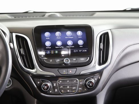 Used 2022 Chevrolet Equinox Premier image 16