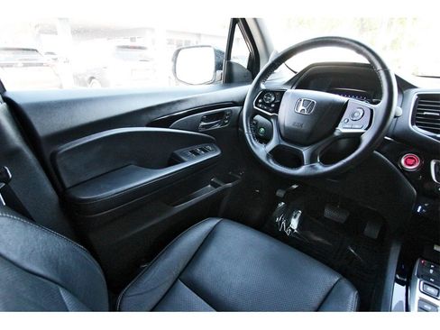 Used 2022 Honda Pilot Elite image 6