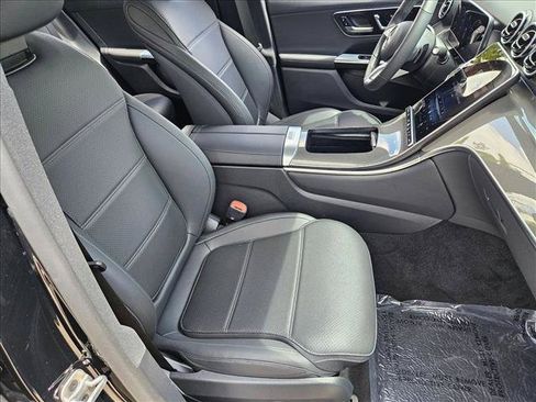 Used 2026 Mercedes-Benz GLC 300 image 19