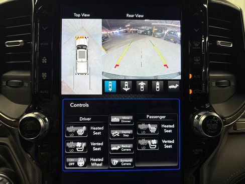Used 2020 RAM 1500 Limited w/ Black Appearance Package AWD/4WD image 32