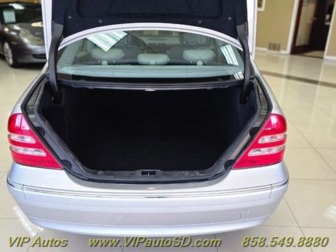 Used 2003 Mercedes-Benz C 240 C 240 image 10