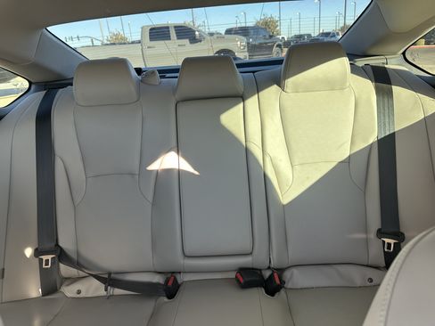 Used 2024 Honda Accord EX-L image 19