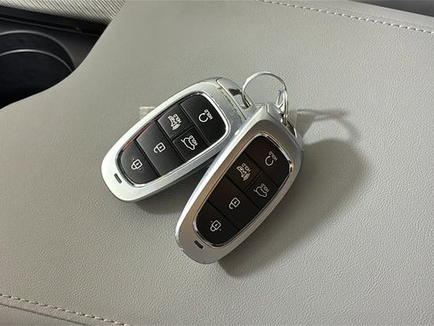 Used 2024 Hyundai Palisade SEL image 31