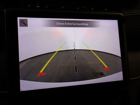 Used 2023 Jeep Grand Cherokee Limited w/ Black Appearance Package image 38