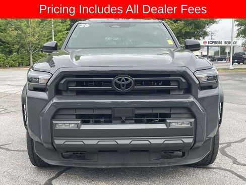 Used 2026 Toyota 4Runner SR5 AWD/4WD image 8