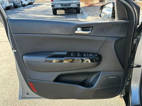 Used 2021 Kia Sportage SX image 34