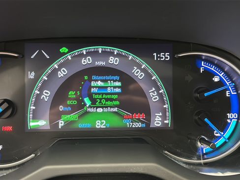 Used 2024 Toyota RAV4 SE w/ Weather & Moonroof Package AWD/4WD image 18