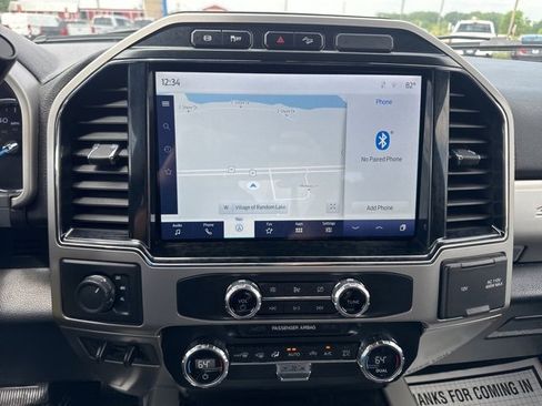 Used 2022 Ford F450 Lariat w/ FX4 Off-Road Package image 38