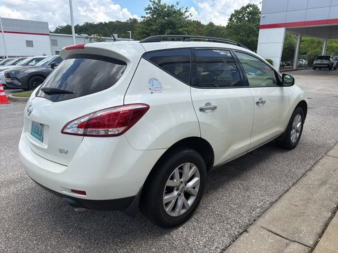 Used 2014 Nissan Murano SV FWD image 3