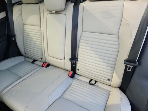 New 2025 Land Rover Discovery Sport S image 26