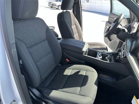 New 2026 Chevrolet Traverse LT image 26