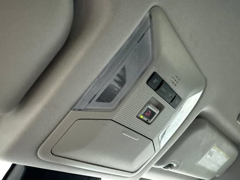 Used 2024 Toyota RAV4 LE FWD image 74