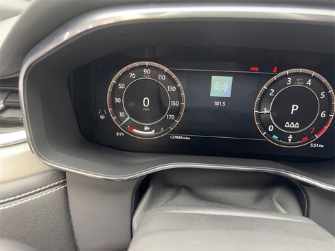 Used 2024 Jaguar F-PACE R-Dynamic S image 59