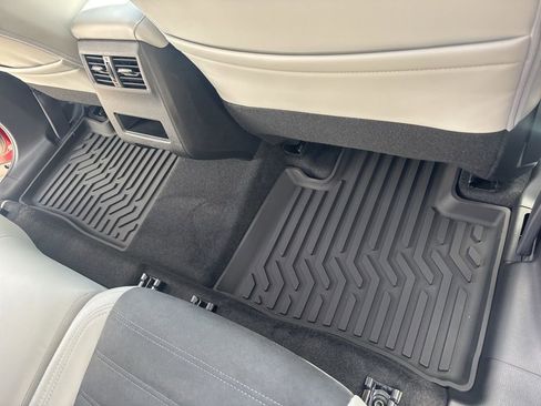 New 2026 Mitsubishi Outlander SE AWD/4WD image 16