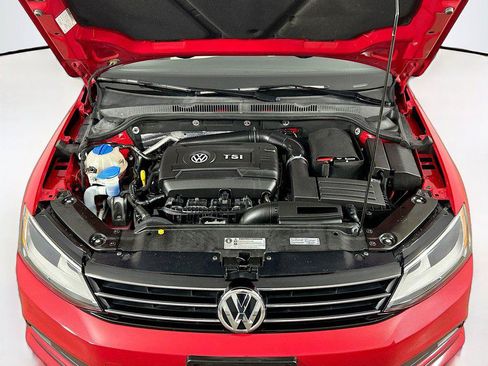 Used 2016 Volkswagen Jetta Sport FWD image 28