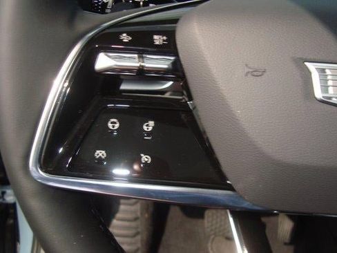 New 2025 Cadillac Lyriq Sport image 13