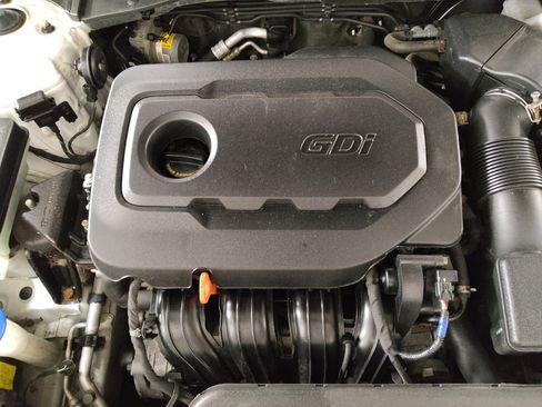 Used 2017 Hyundai Sonata Limited w/ Ultimate Package 04 image 30