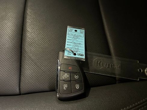 Used 2025 GMC Sierra 1500 SLT w/ SLT Premium Package image 42