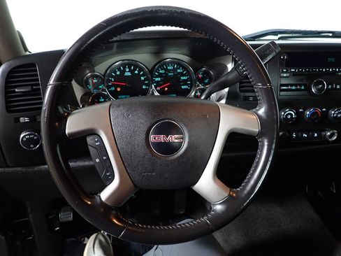 Used 2009 GMC Sierra 1500 SLE w/ Power Pack Plus AWD/4WD image 21