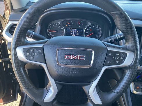 Used 2021 GMC Acadia SLE w/ Driver Convenience Package image 19