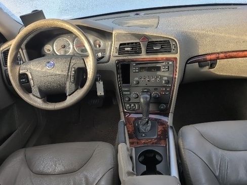 Used 2007 Volvo XC70 image 13