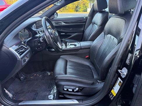 Used 2018 BMW 750i xDrive AWD/4WD image 33
