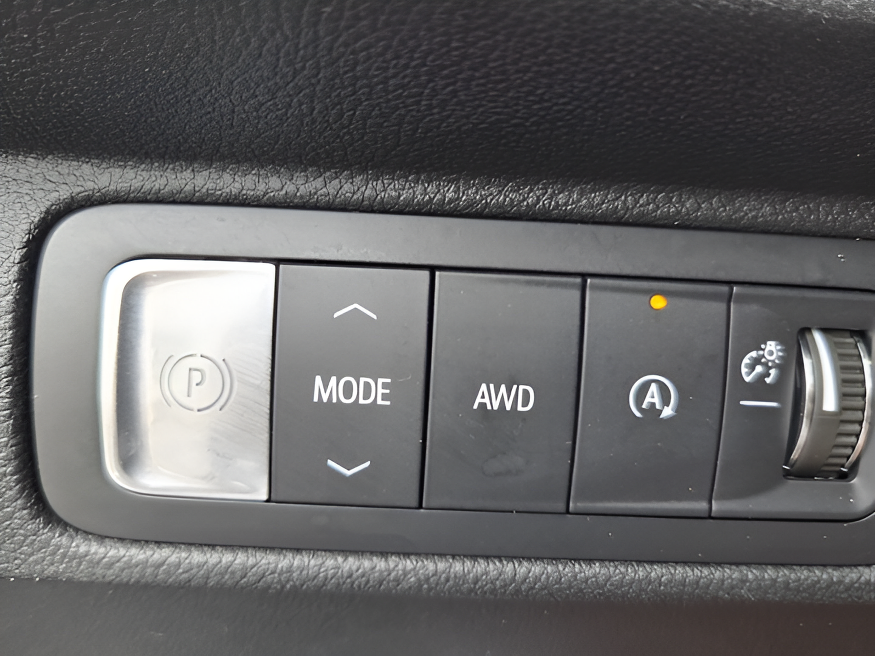 Used 2025 Chevrolet Traverse LT AWD/4WD image 29