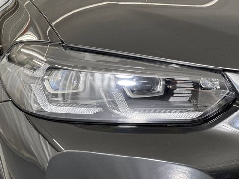 Used 2024 BMW X3 sDrive30i w/ M Sport Package RWD image 11