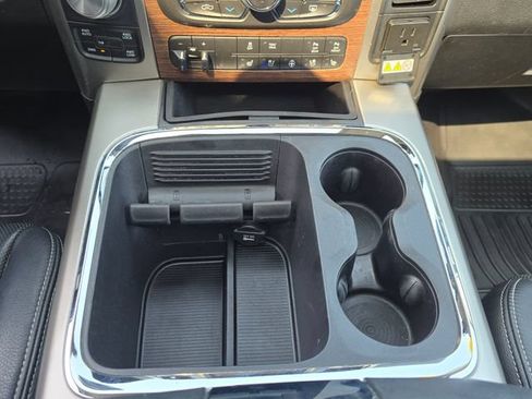 Used 2018 RAM 1500 Laramie w/ Convenience Group AWD/4WD image 26