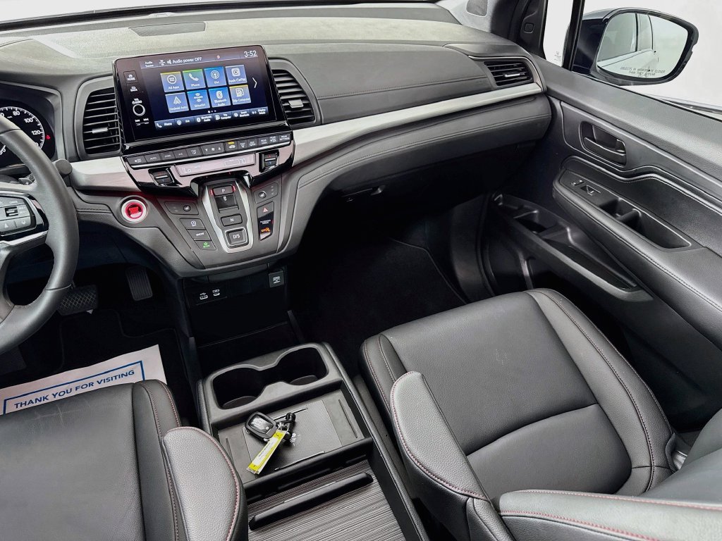 Used 2026 Honda Odyssey Sport-L image 31
